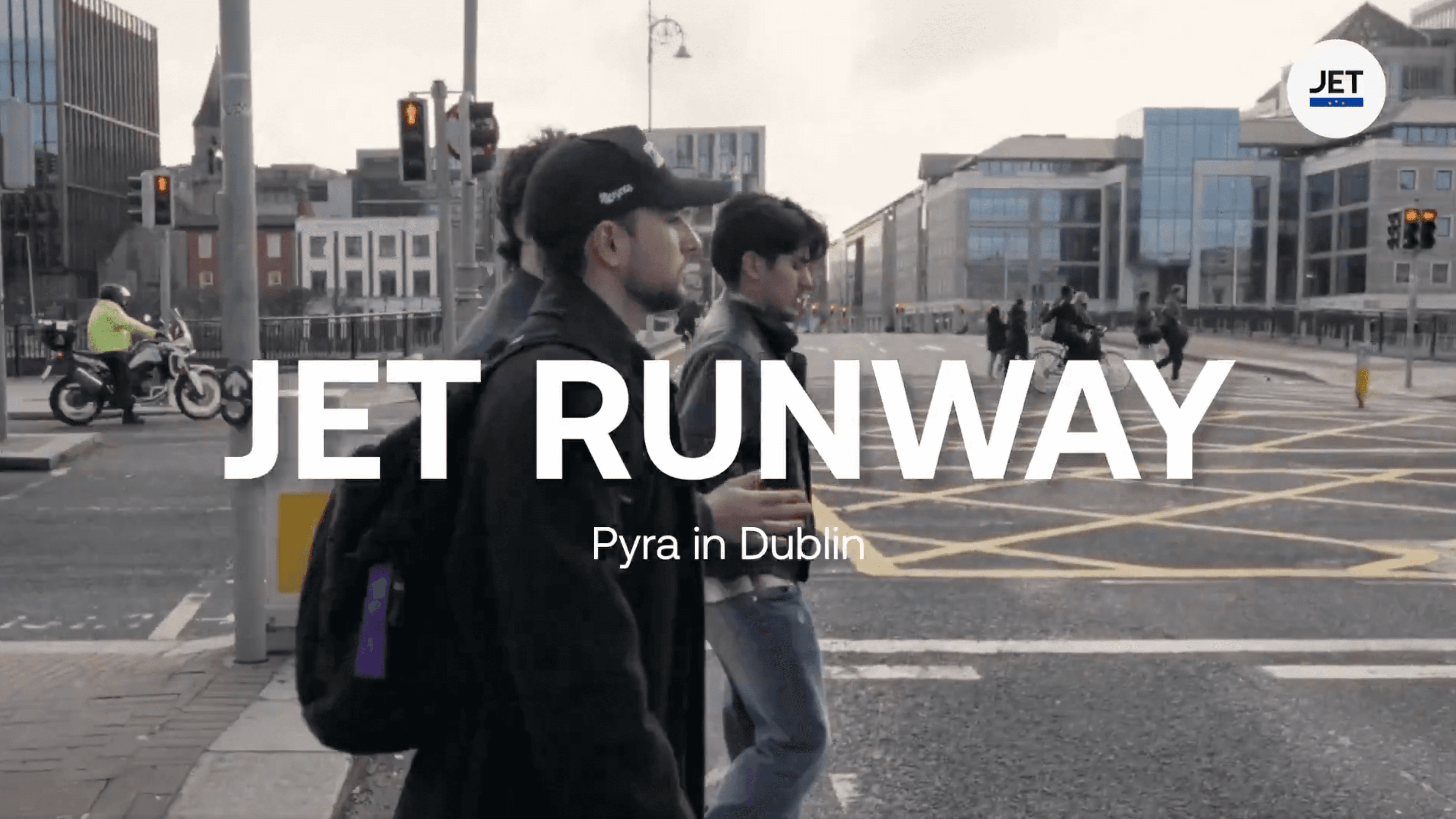 Runway image 5